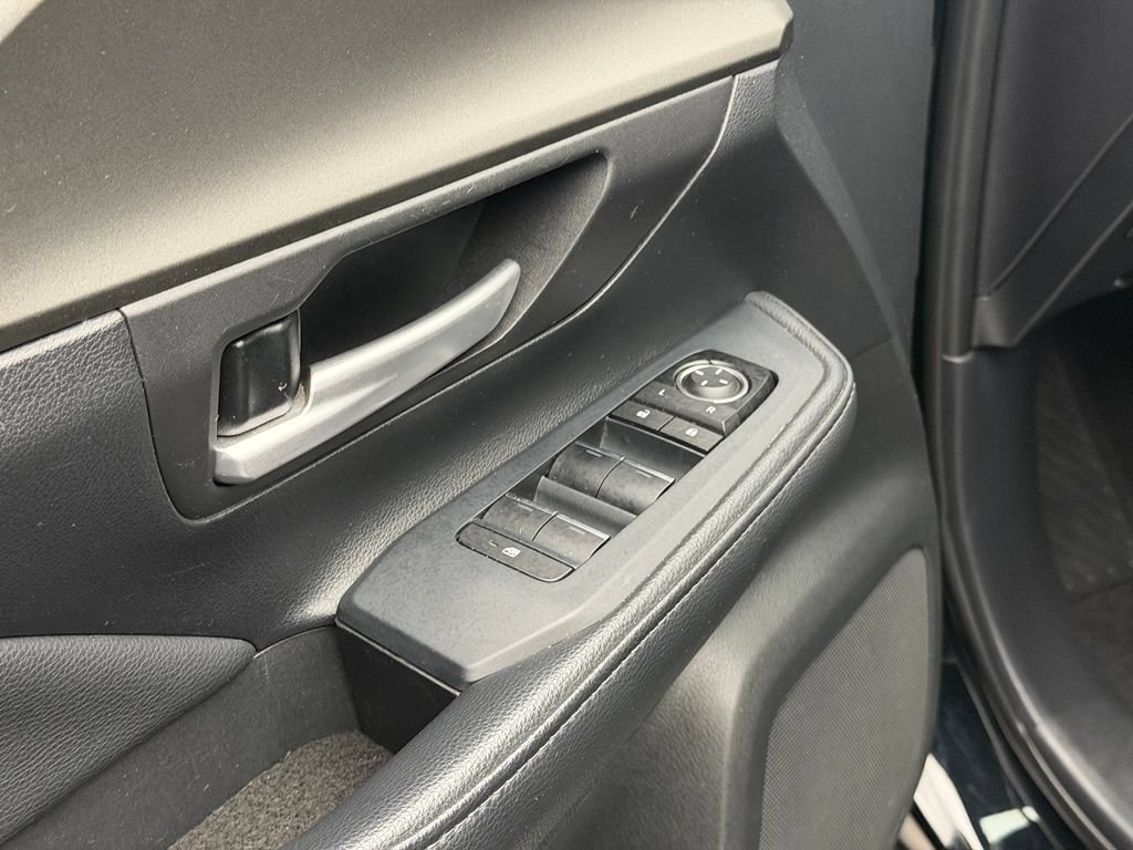 Used 2025 Toyota Grand Highlander AWD image 14