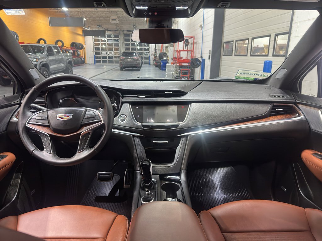 Used 2024 Cadillac XT5 Sportv image 13