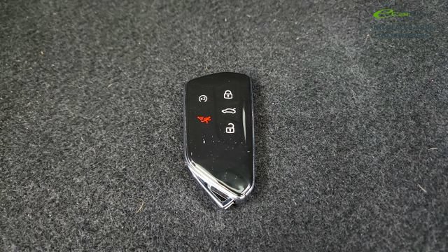 Used 2025 Volkswagen Tiguan SE R-Line FWD image 82