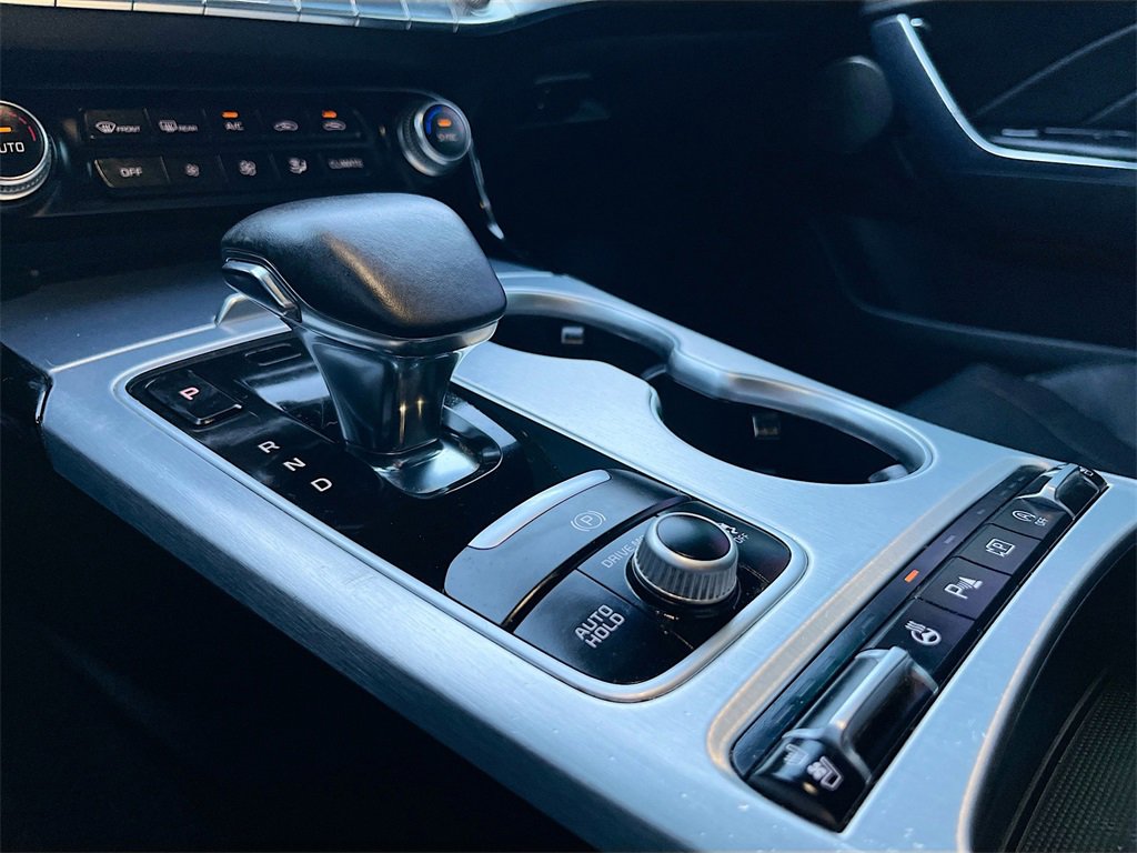 Used 2023 Kia Stinger GT2 image 17