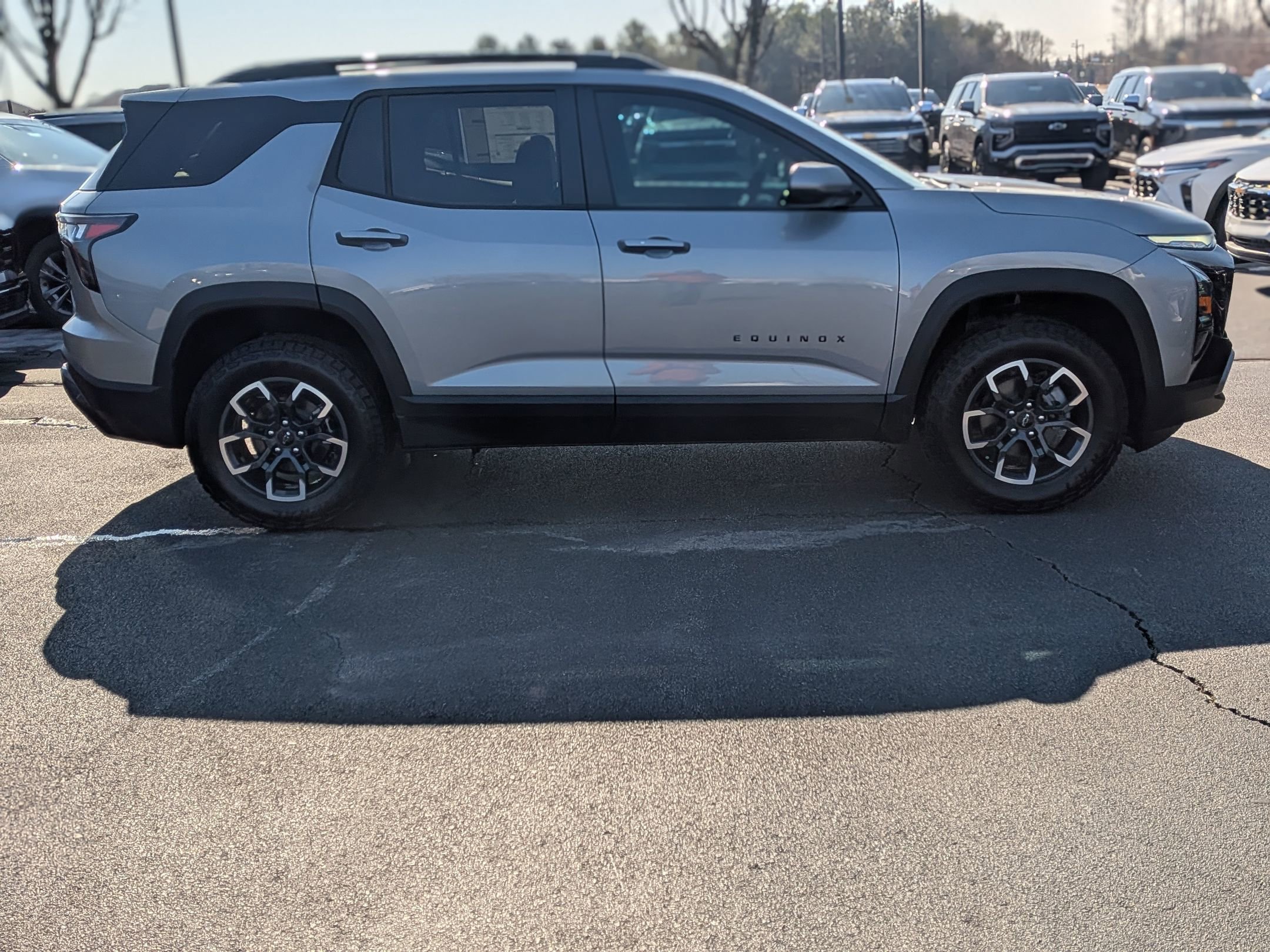 New 2026 Chevrolet Equinox ACTIV w/ Convenience Package III image 9