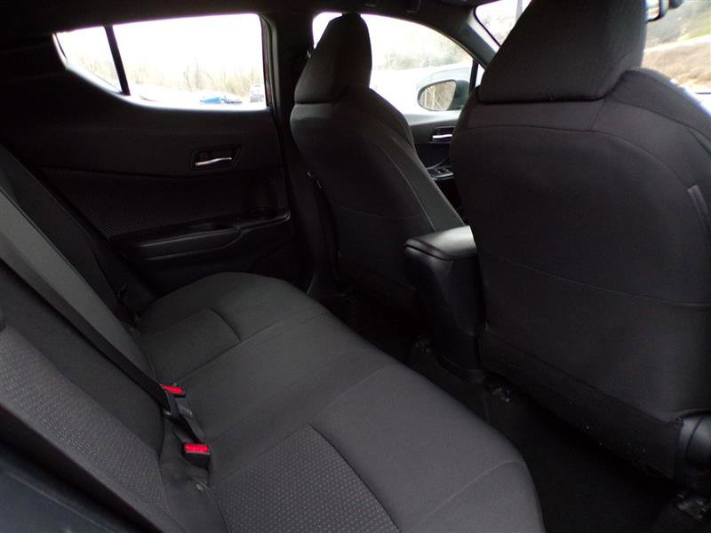 Used 2018 Toyota C-HR XLE image 23