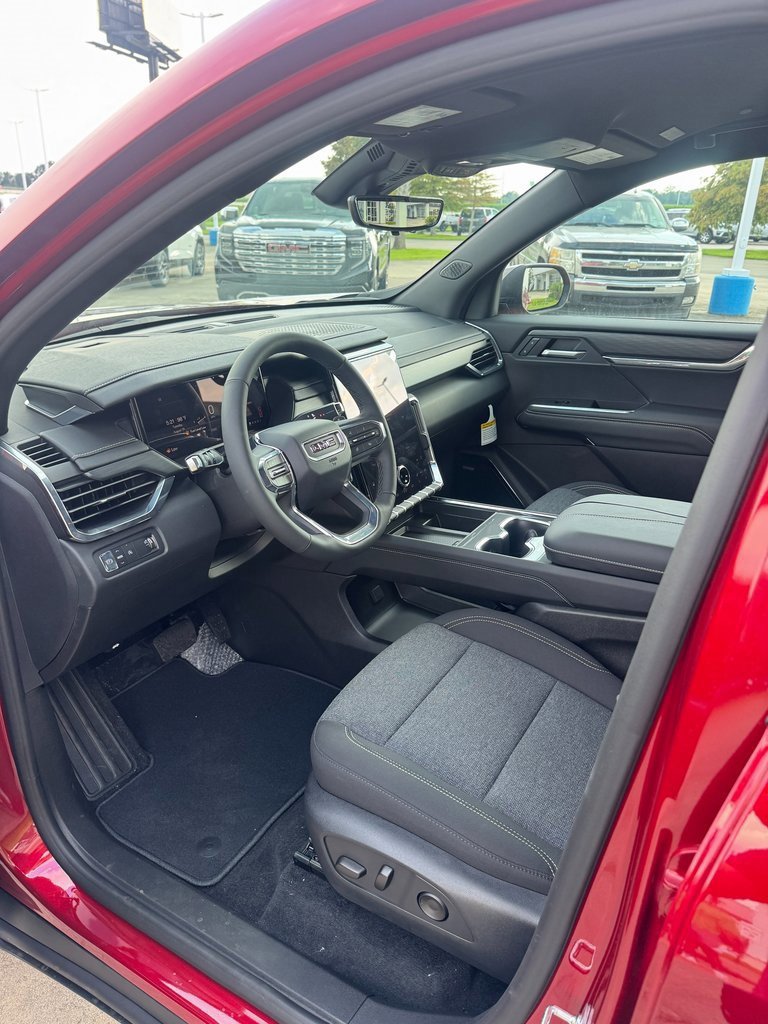 New 2026 GMC Acadia Elevation image 10