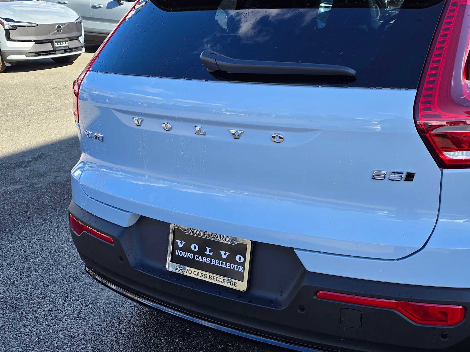 New 2026 Volvo XC40 B5 Plus w/ Protection Package Premier image 15