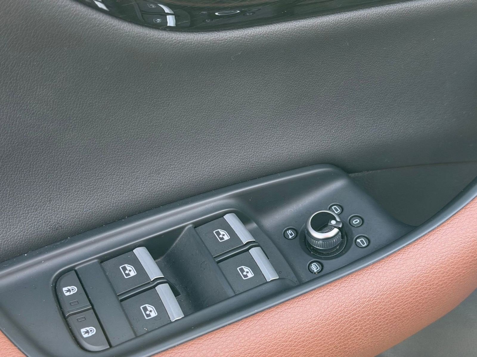 Used 2021 Audi Q7 2.0T Premium w/ Convenience Package image 21