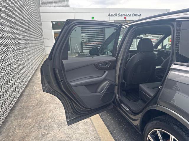 Certified 2024 Audi Q7 3.0T Prestige AWD/4WD image 39