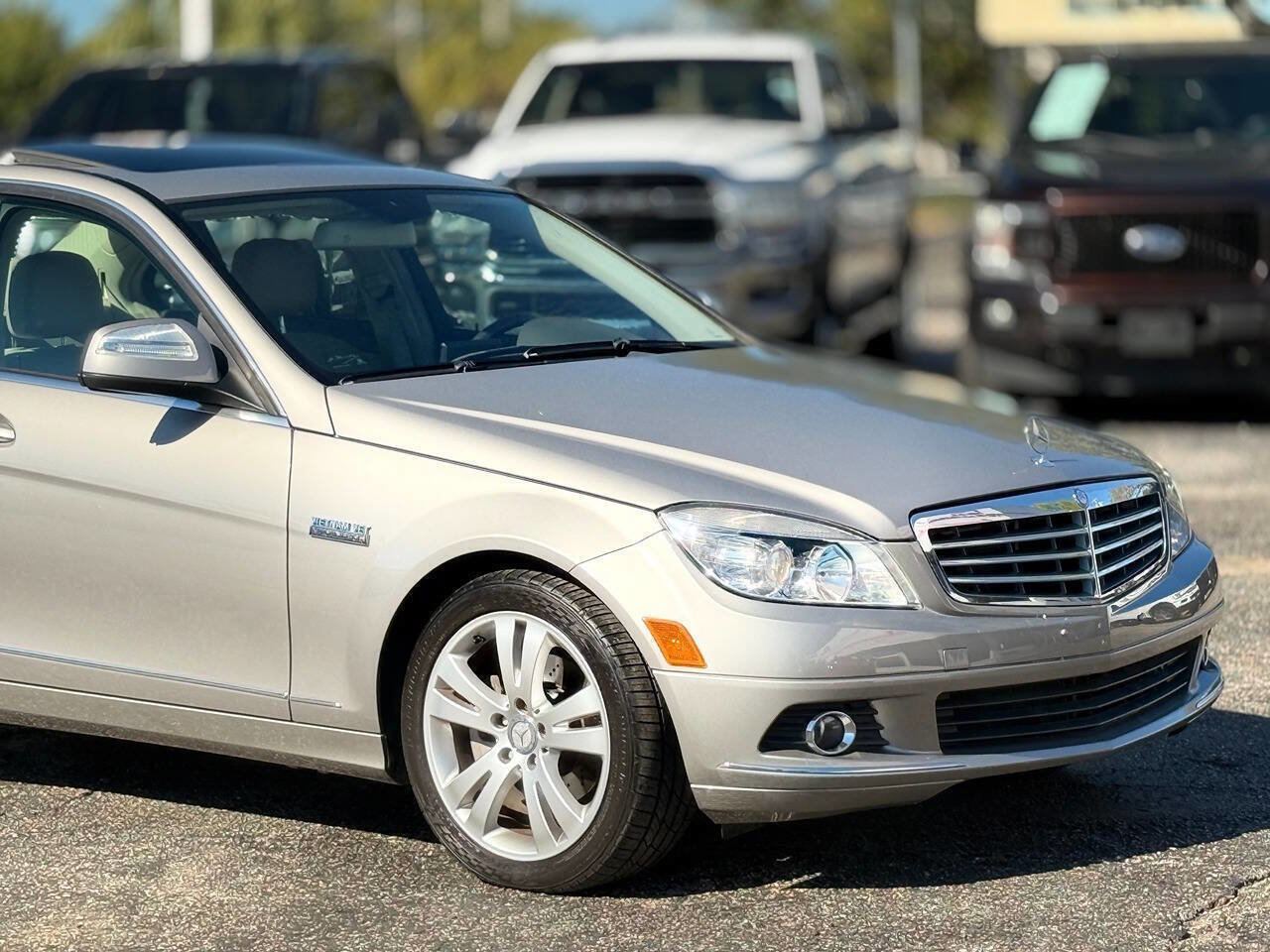 Used 2009 Mercedes-Benz C 300 4MATIC Sedan image 15