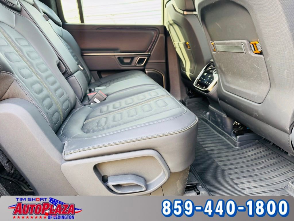 Used 2022 Rivian R1S Launch Edition image 52