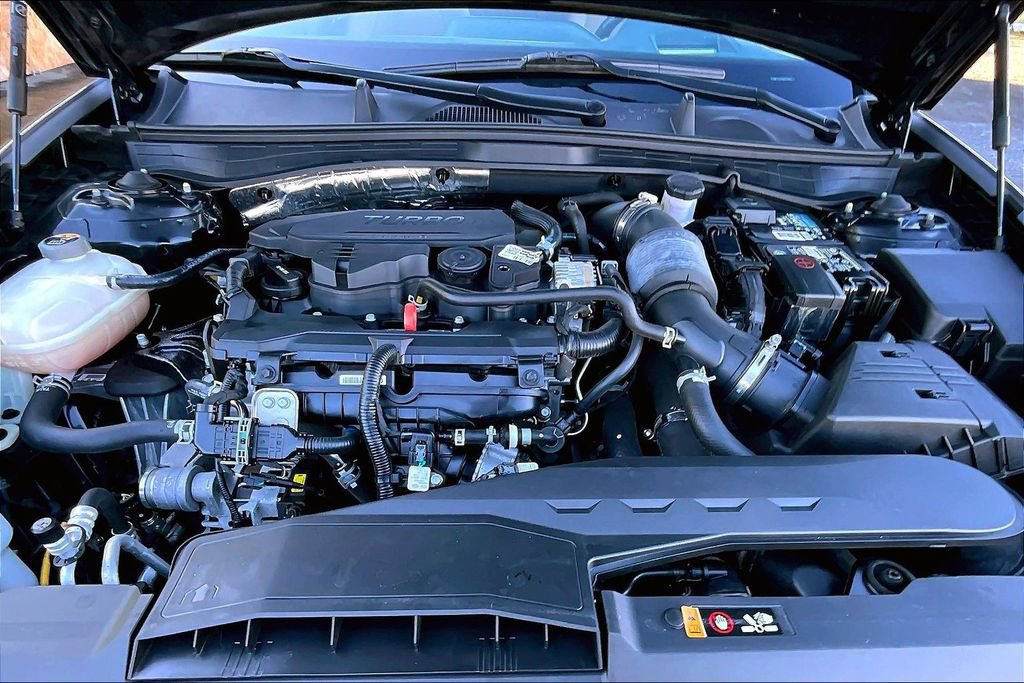 Used 2022 Hyundai Sonata Limited w/ Cargo Package image 31