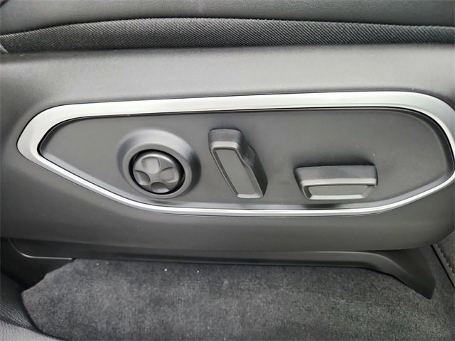 New 2025 Jeep Wagoneer Series II w/ Convenience Group I image 39