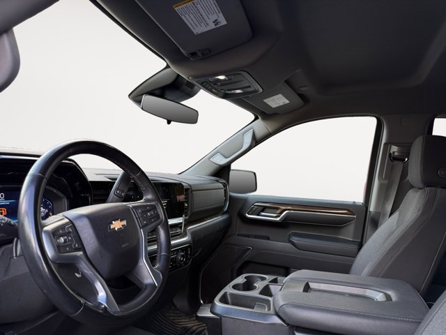 Certified 2024 Chevrolet Silverado 1500 LT AWD/4WD image 9