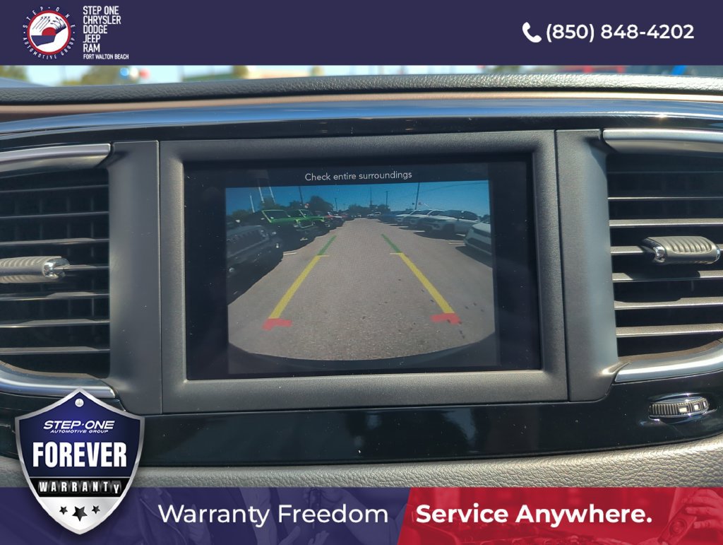 Used 2019 Chrysler Pacifica Touring Plus w/ Tire & Wheel Group FWD image 25