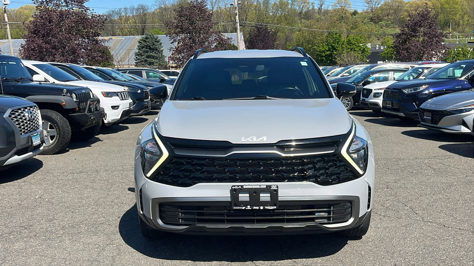 Used 2023 Kia Sportage X-Line AWD/4WD image 2