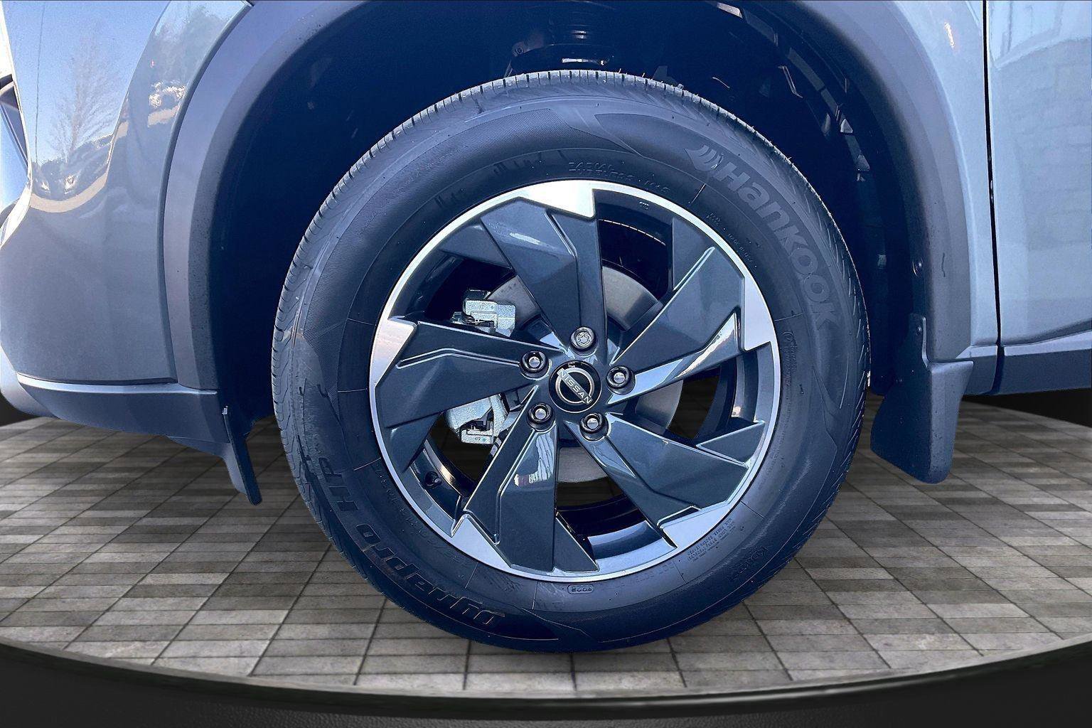 New 2026 Nissan Rogue Platinum w/ Platinum Premium Package image 12