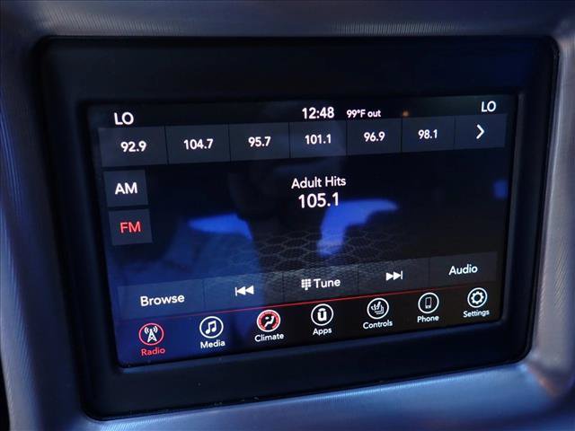 Used 2022 Dodge Challenger R/T w/ Driver Convenience Group RWD image 16