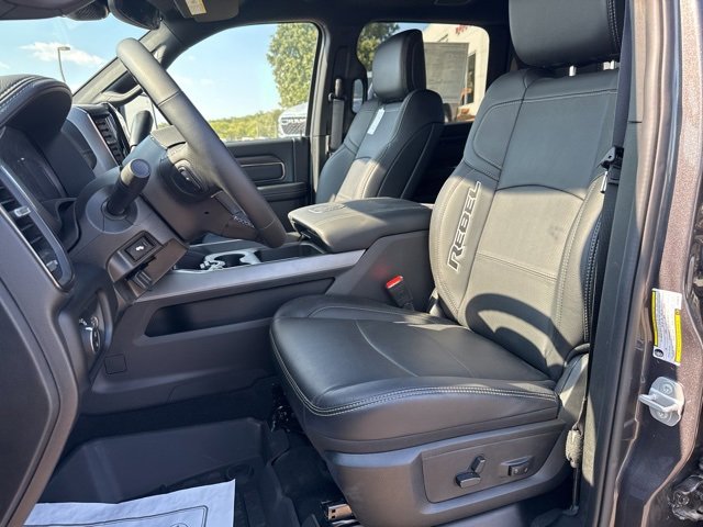 New 2025 RAM 2500 Rebel w/ Rebel Level 1 Equipment Group image 26