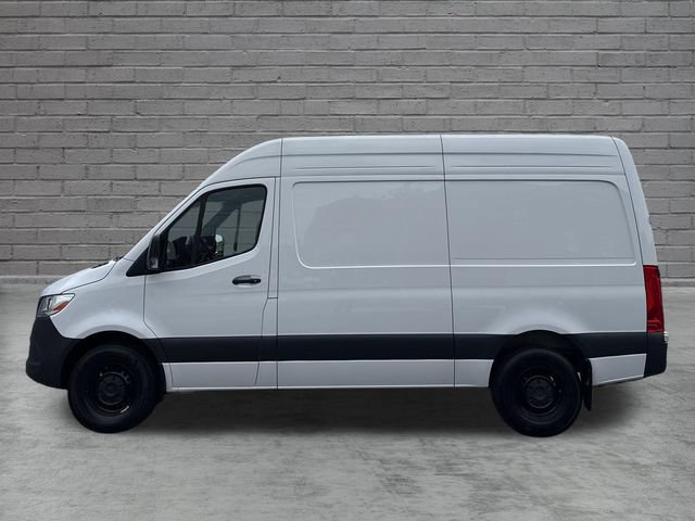 Used 2025 Mercedes-Benz Sprinter 2500 image 4