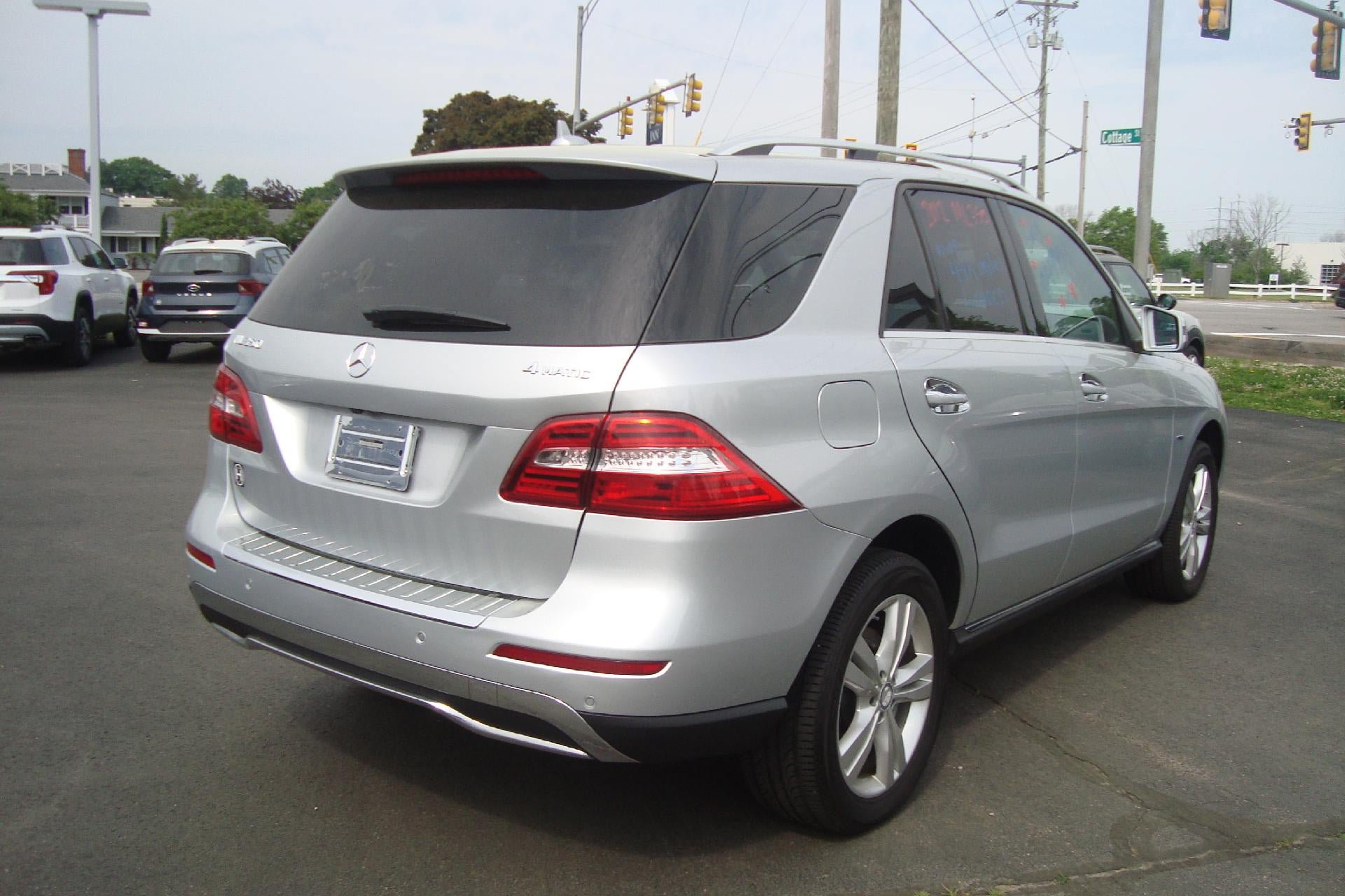 Used 2012 Mercedes-Benz ML 350 4MATIC image 4