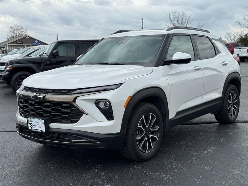 Used 2025 Chevrolet TrailBlazer ACTIV w/ Convenience Package image 9