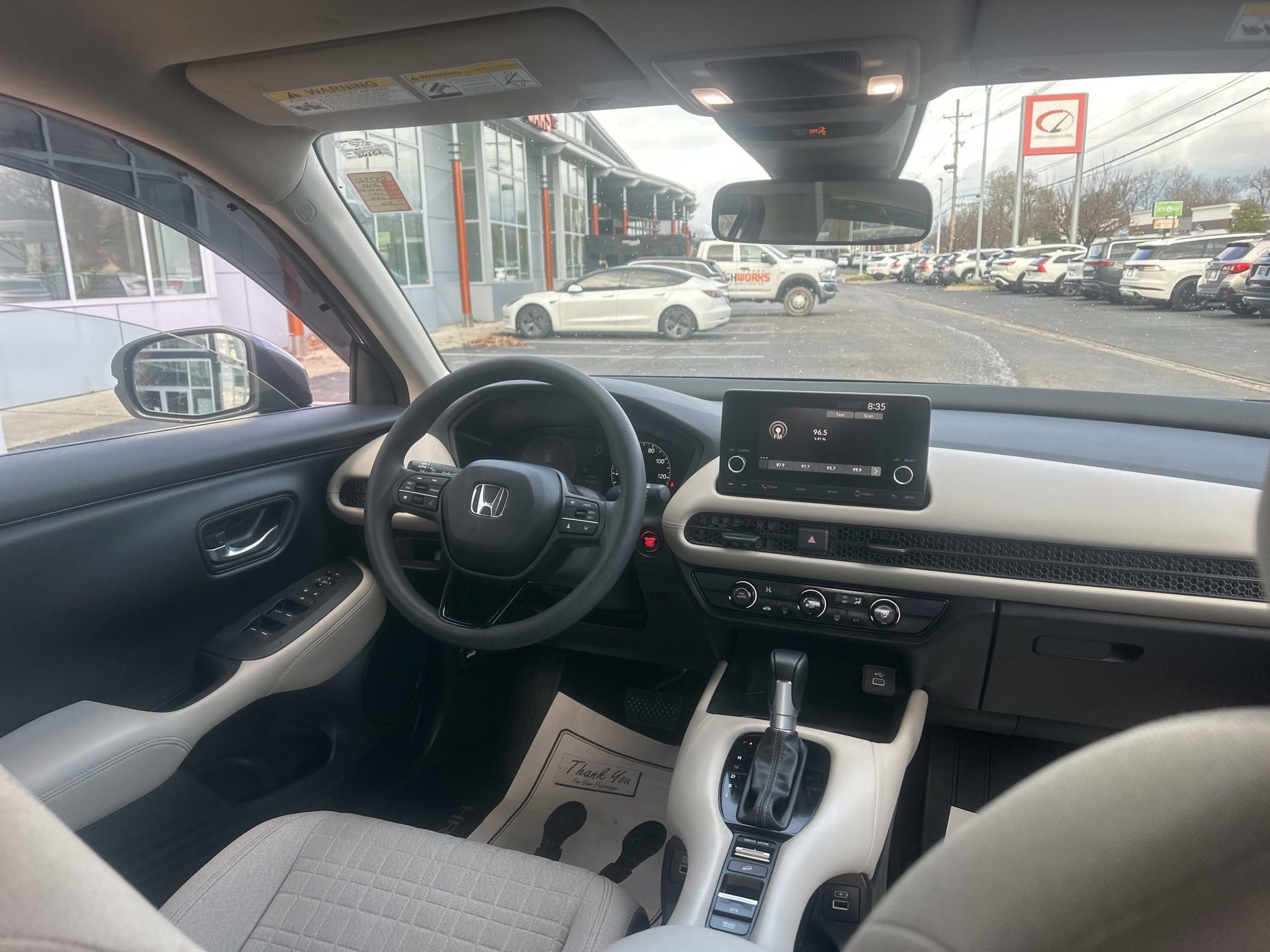Used 2023 Honda HR-V LX image 12