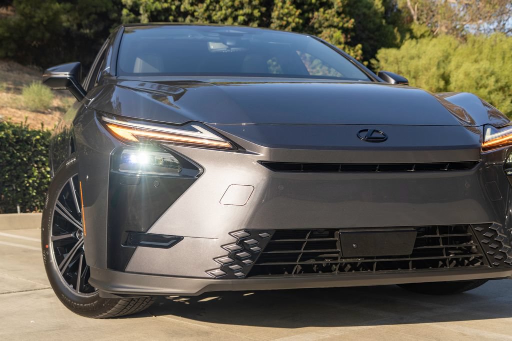 New 2026 Lexus ES 350h w/ Convenience Package FWD image 5