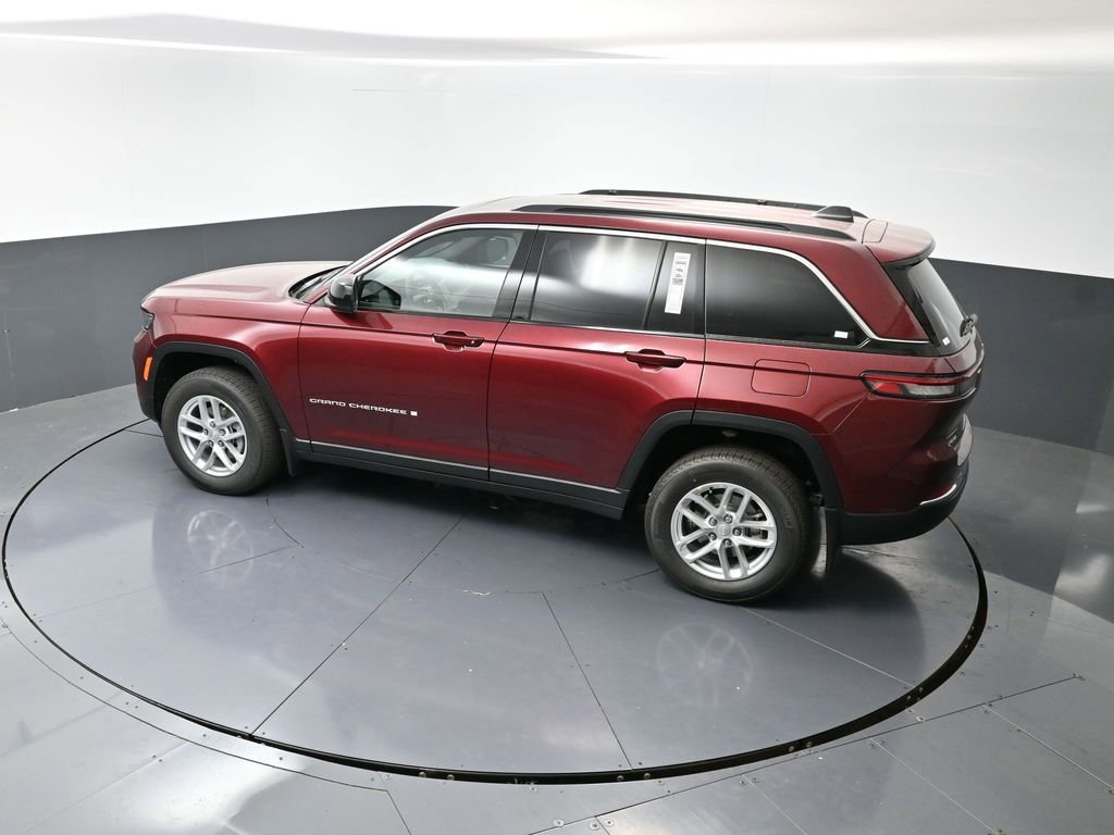 New 2025 Jeep Grand Cherokee Laredo X w/ Luxury Tech Group I image 45