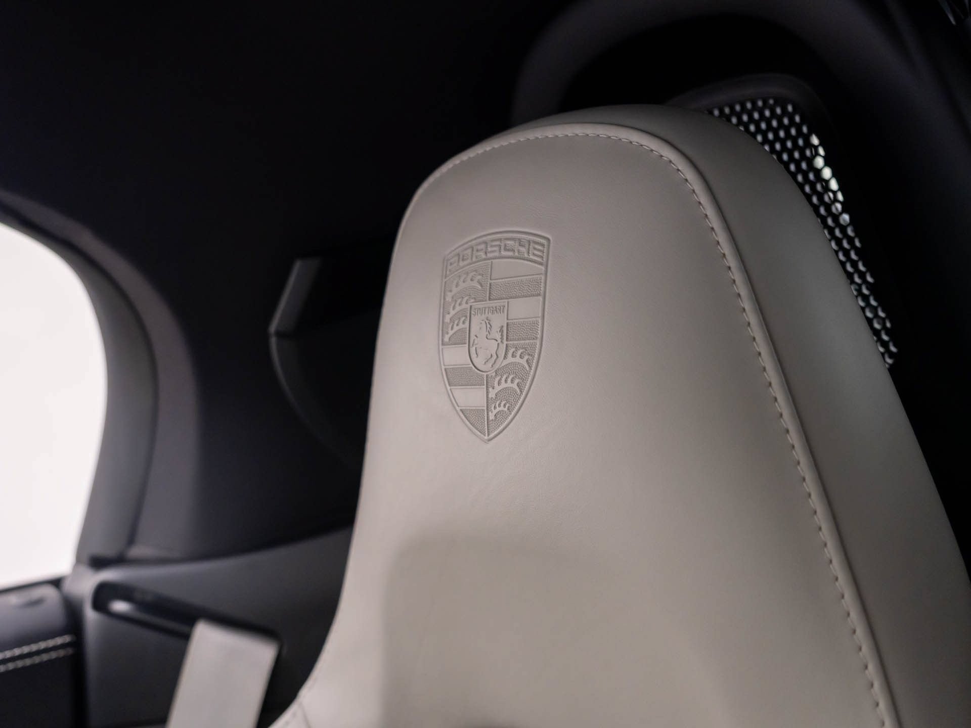 Certified 2023 Porsche 718 Boxster GTS RWD image 35