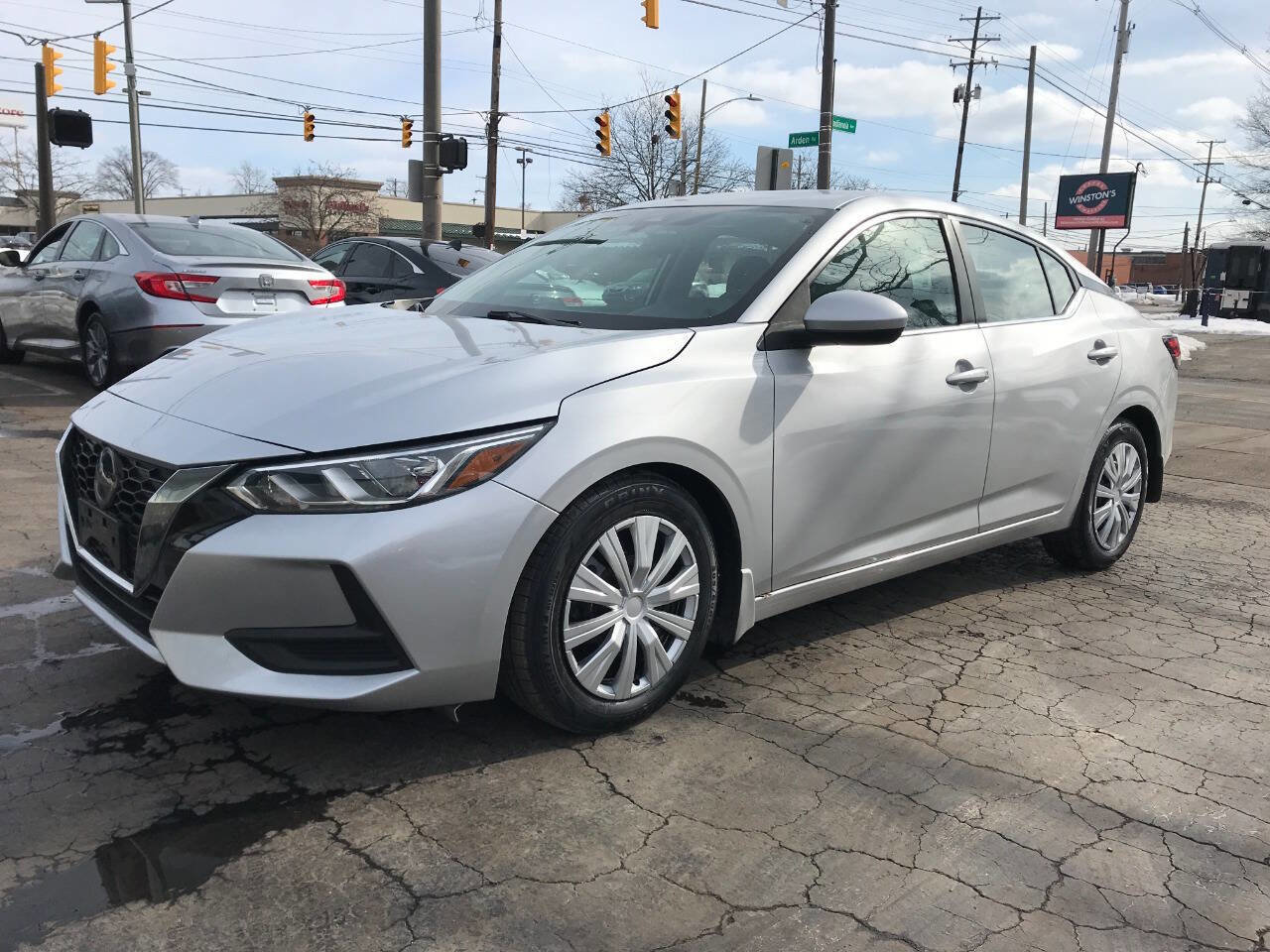 Used 2020 Nissan Sentra S image 4