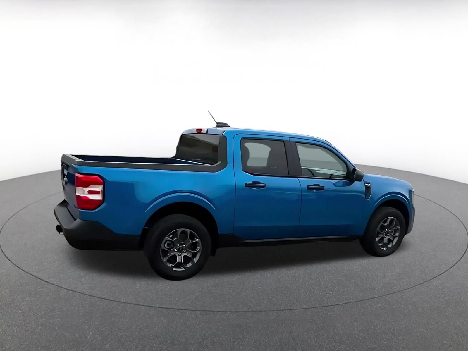 Used 2026 Ford Maverick XLT FWD image 14