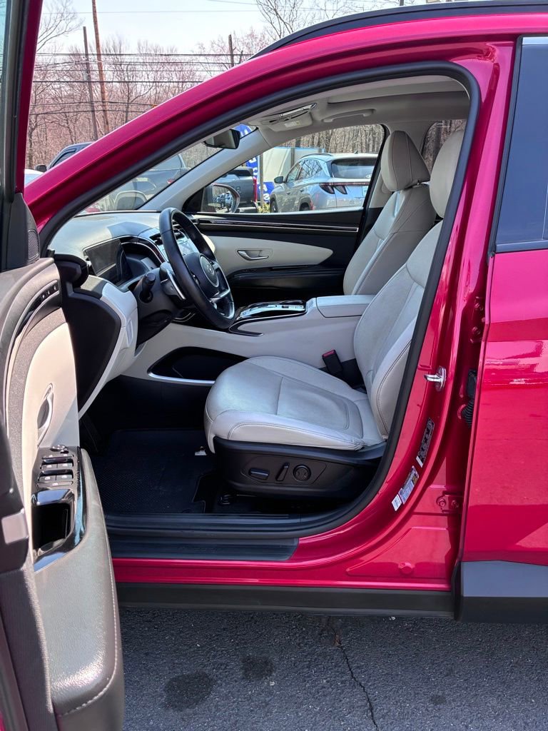 Used 2023 Hyundai Tucson Limited w/ Cargo Package image 24