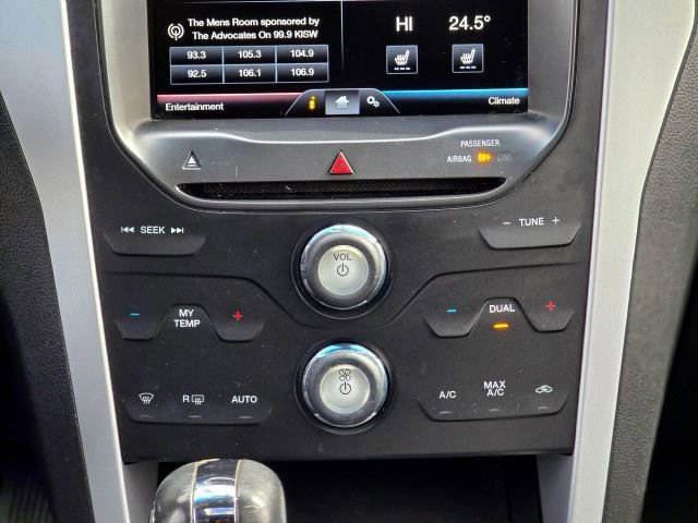 Used 2015 Ford Explorer XLT w/ Equipment Group 202B AWD/4WD image 20