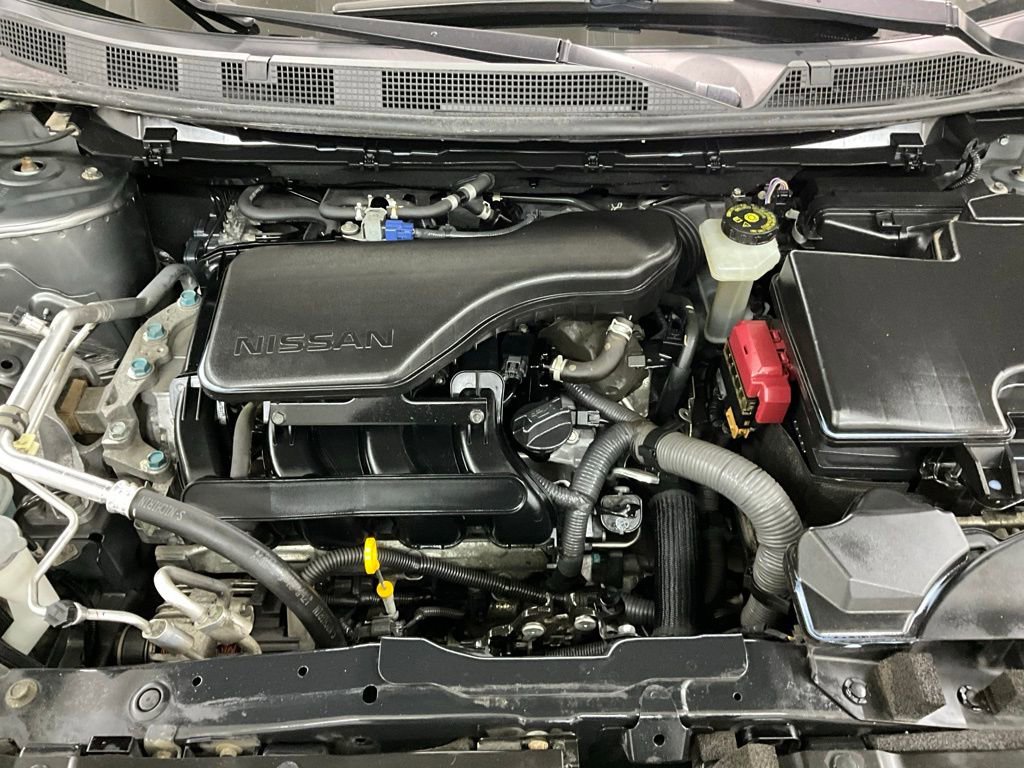 Used 2018 Nissan Rogue Sport SV w/ SV All-Weather Package image 33