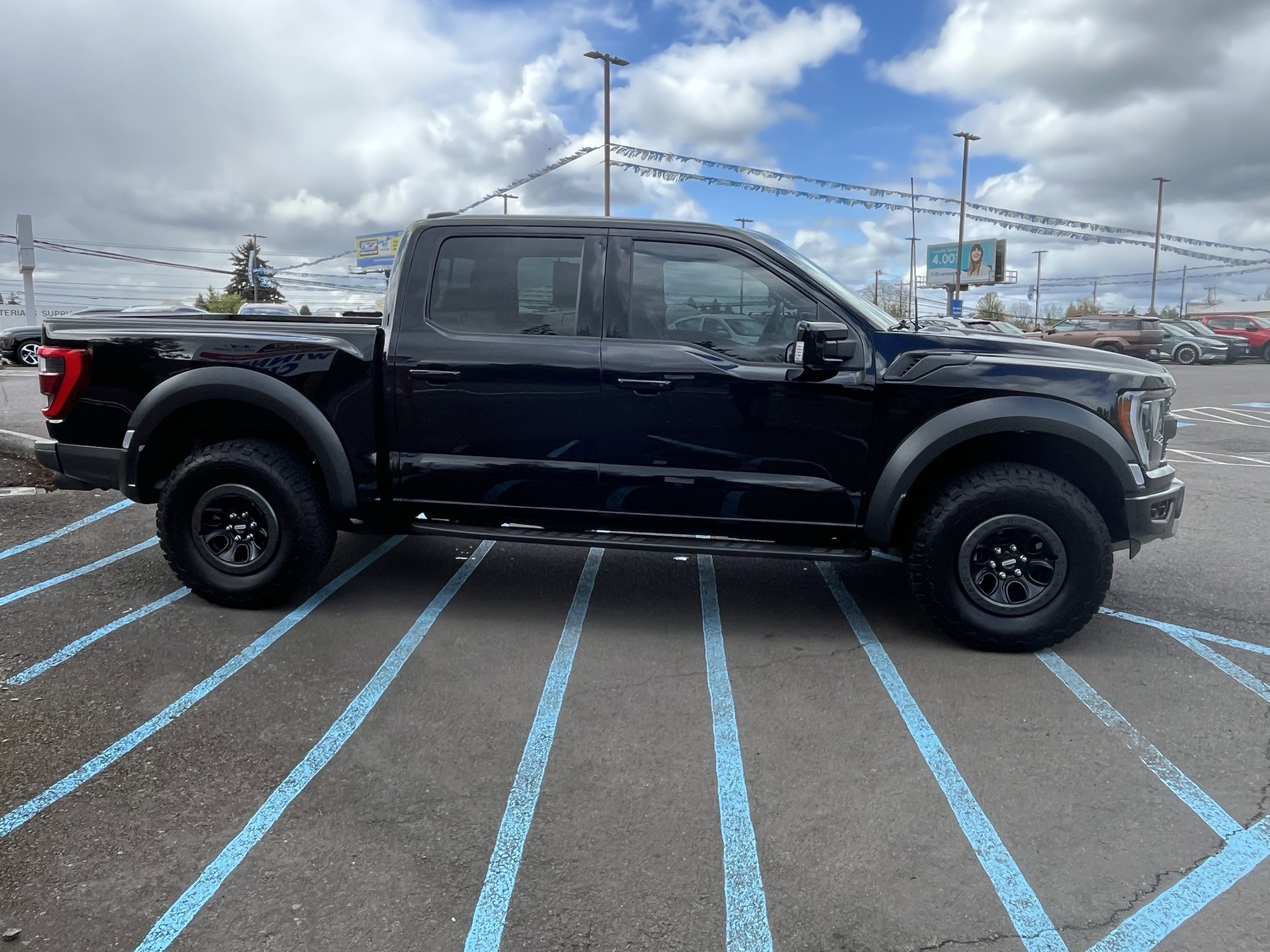 Used 2023 Ford F150 Raptor AWD/4WD image 6