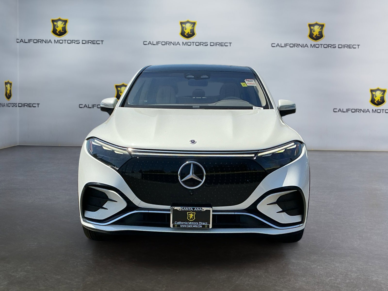Used 2023 Mercedes-Benz EQS 580 4MATIC SUV image 2
