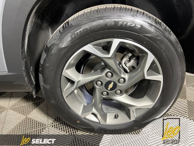 Used 2025 Chevrolet Trax LT w/ Driver Confidence Package FWD image 22