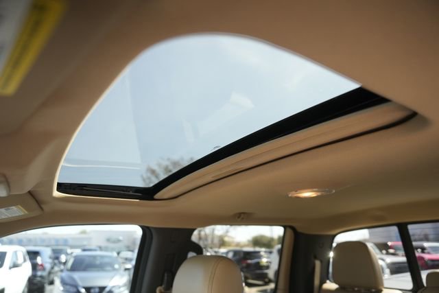 Used 2013 Ford F150 Lariat w/ Luxury Equipment Group image 11