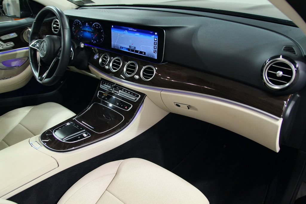 Certified 2021 Mercedes-Benz E 350 4MATIC Sedan image 21