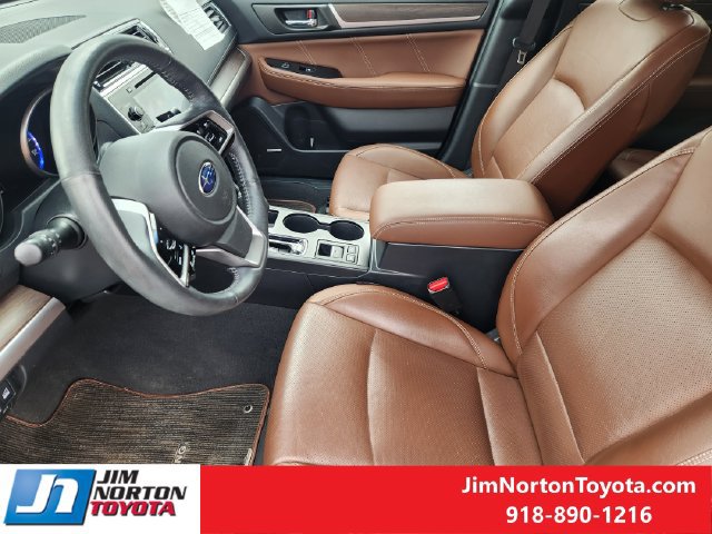 Used 2018 Subaru Outback 3.6R Touring AWD/4WD image 13