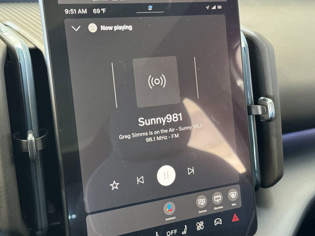 New 2026 Volvo EX30 Ultra w/ Climate Package image 17