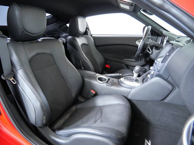 Used 2014 Nissan 370Z Touring w/ Sport Package RWD image 14