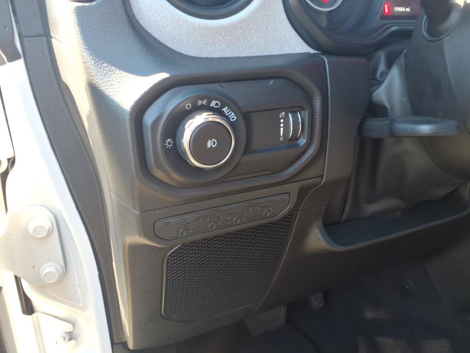 Used 2025 Jeep Wrangler Unlimited Sport AWD/4WD image 19