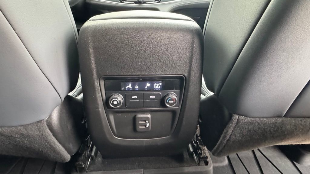 Used 2023 Buick Enclave Essence w/ Experience Buick Package image 15