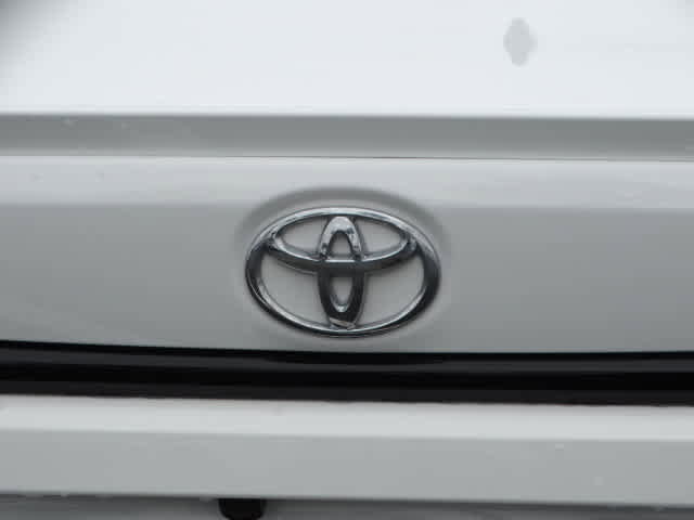Certified 2022 Toyota Corolla SE image 9