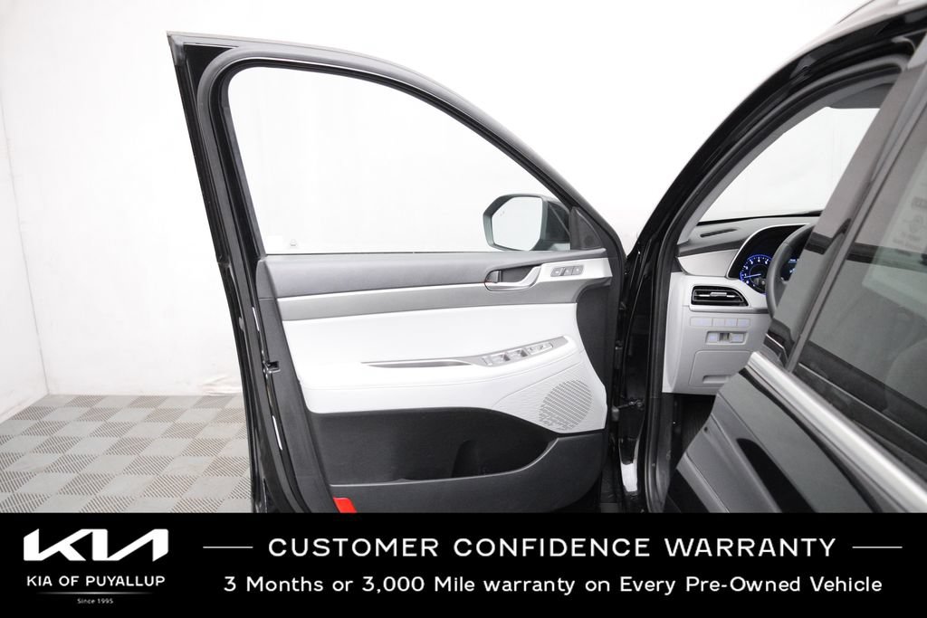 Used 2022 Hyundai Palisade SEL w/ 8P Bench Seat Package AWD/4WD image 9