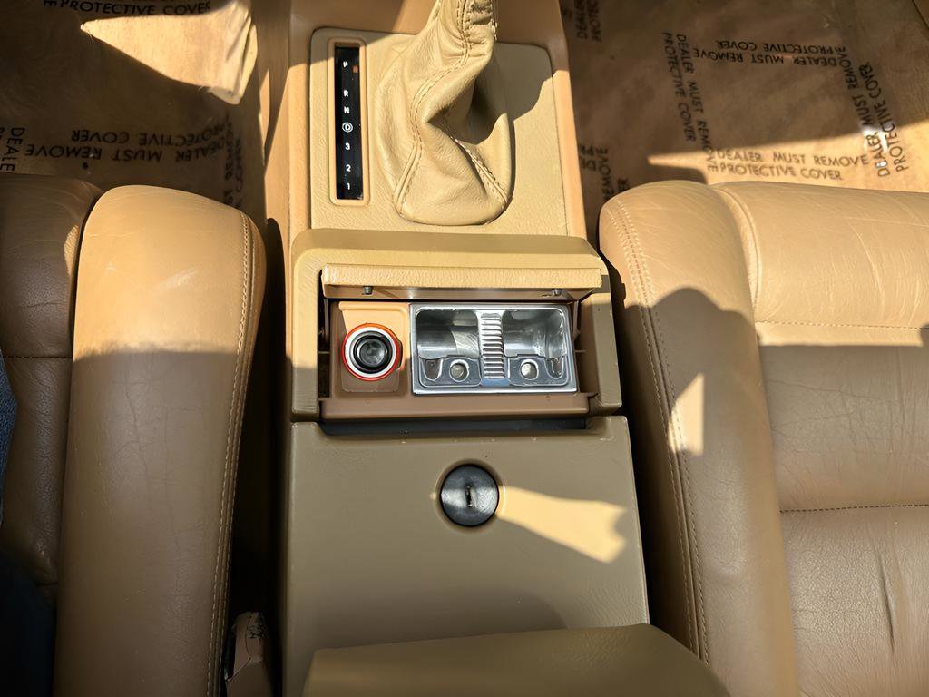 Used 1989 Cadillac Allante image 27