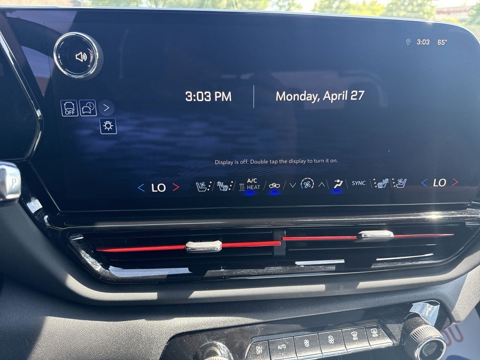 Used 2025 Chevrolet Silverado EV RST AWD/4WD image 18