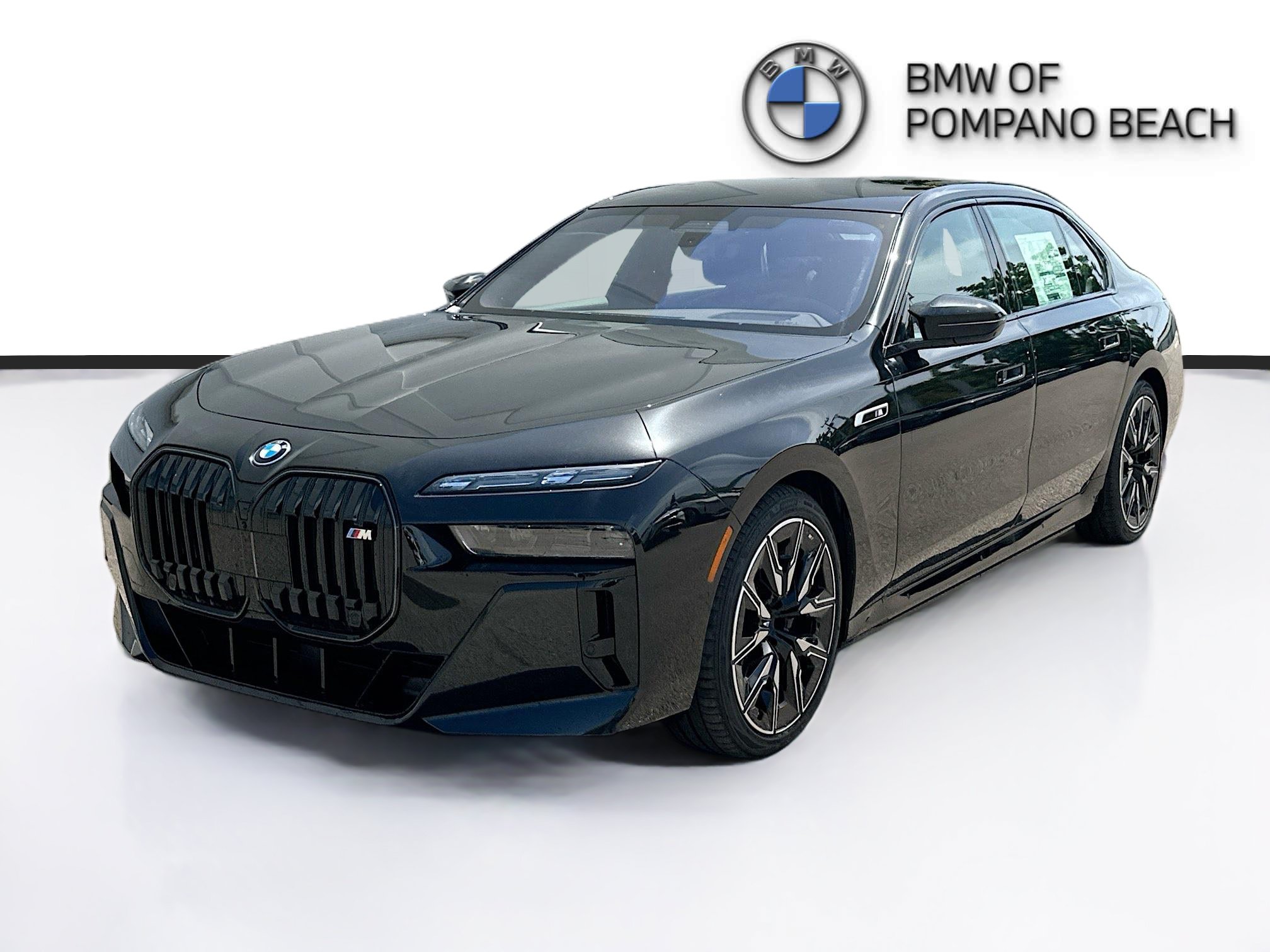 New 2026 BMW i7 M70 AWD/4WD image 3