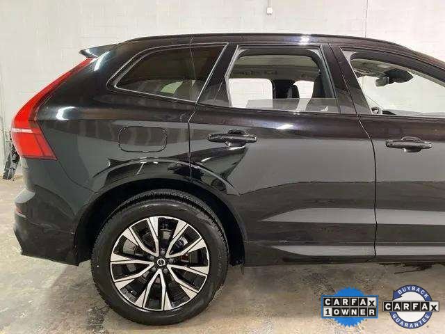Used 2025 Volvo XC60 B5 Plus image 99