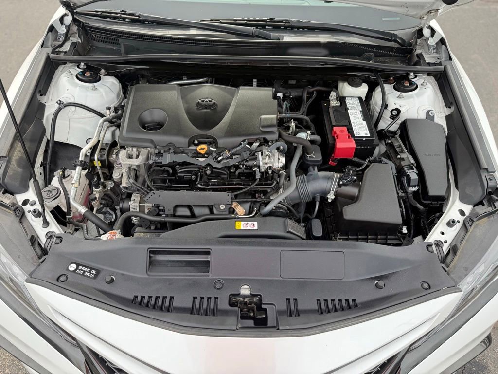 Used 2021 Toyota Camry XSE FWD image 10