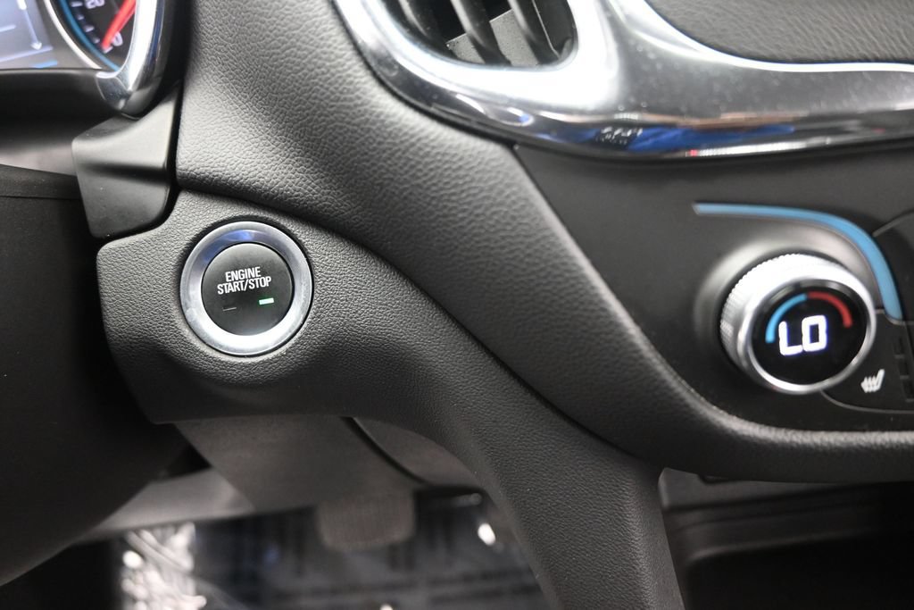 Used 2024 Chevrolet Equinox LT FWD image 23